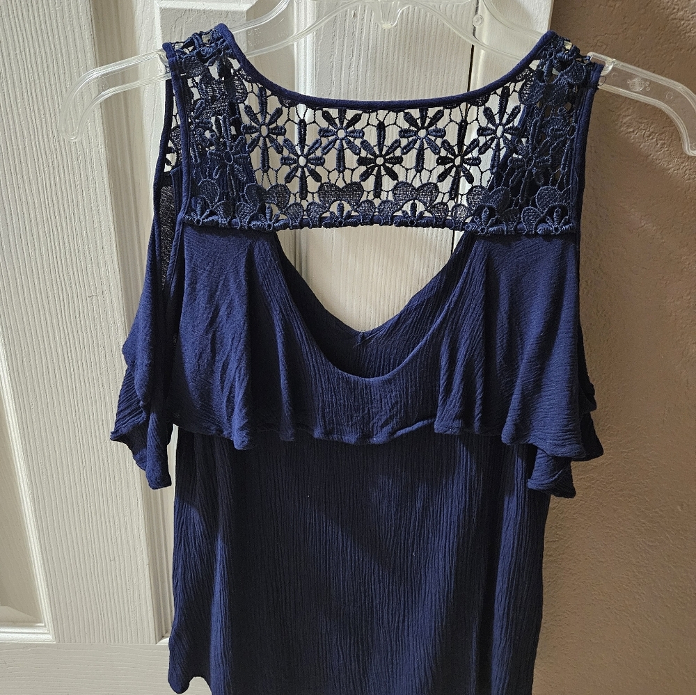 Dark blue off shoulder sleeve shirt